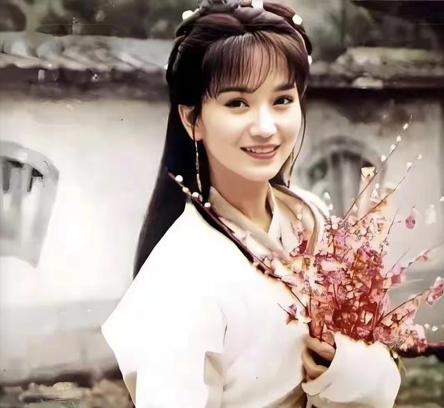 女演员的“妈生脸”有多重要？看到70岁米雪和赵雅芝，才知差别