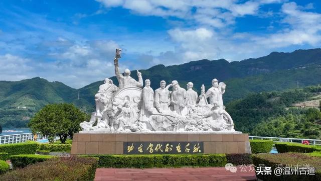 治愈系的湖光山色，皆在这片美丽的山水！