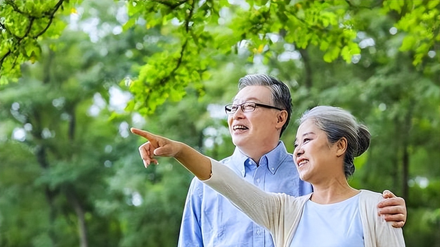 中央定调！退休新规2030年或将成为分水岭，2030年前退休更有福？