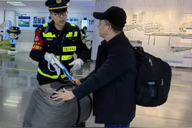 关注2025春运 | 护航春运 重庆交通执法部门开展专项行动图片