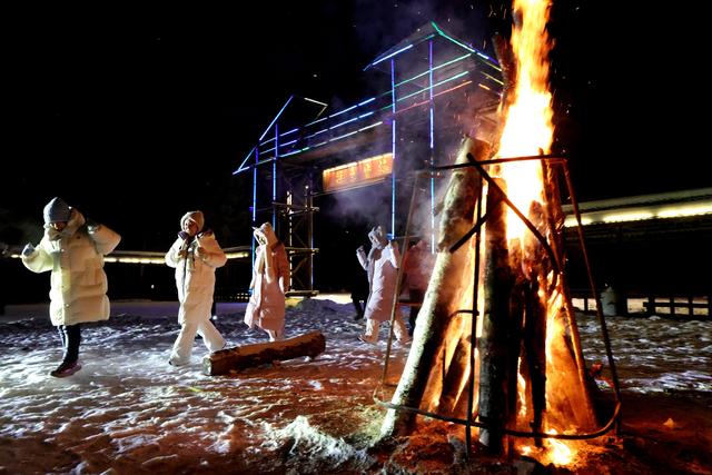 阿木尔林业局引八方游客赴冰雪之约