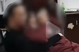 四川一已婚高中男老师，被曝与学生多次发生不雅行为，已被停职图片