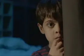 这大尺度儿童神片，炸出伊朗的丑陋习俗！图片