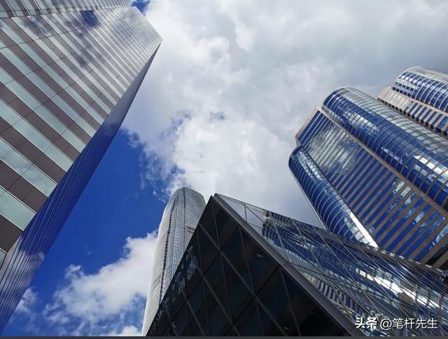 美军激光武器破局！400V 电池攻克过热难题，五周研发创纪录