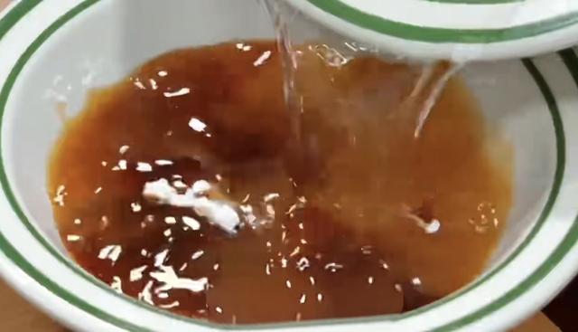 这道蒸菜一上桌，全家都点赞！简单几步，做出大厨级鲜嫩口感