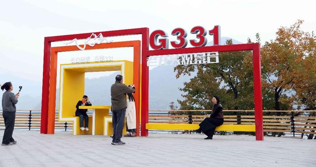 走走停停，G331一路美景一路歌