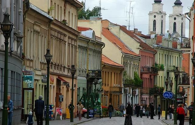 禁止所有中国外交官入境，不让两岸统一，这个国家比美国还要嚣张