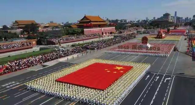 26国首脑出席九三阅兵，美欧韩日泰收到坏消息，中方宣布加税通知