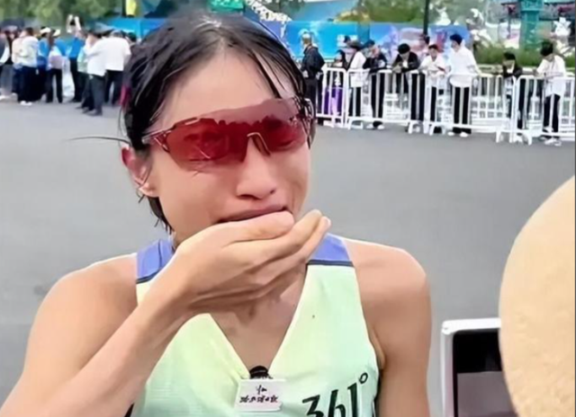 解聘传闻真相大白2个月，张水华事件的反转，比马拉松更耗人心