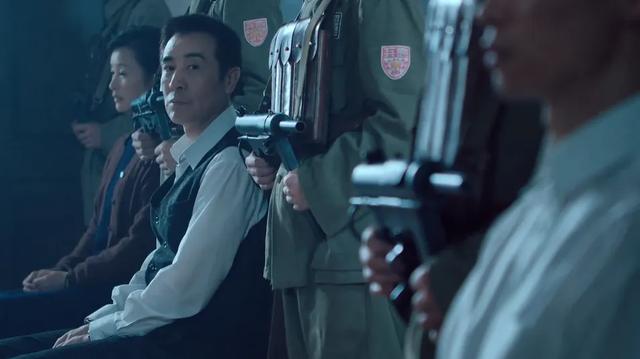 一千多人牺牲结局，无法改写，但于和伟临刑前一个动作，升华全剧