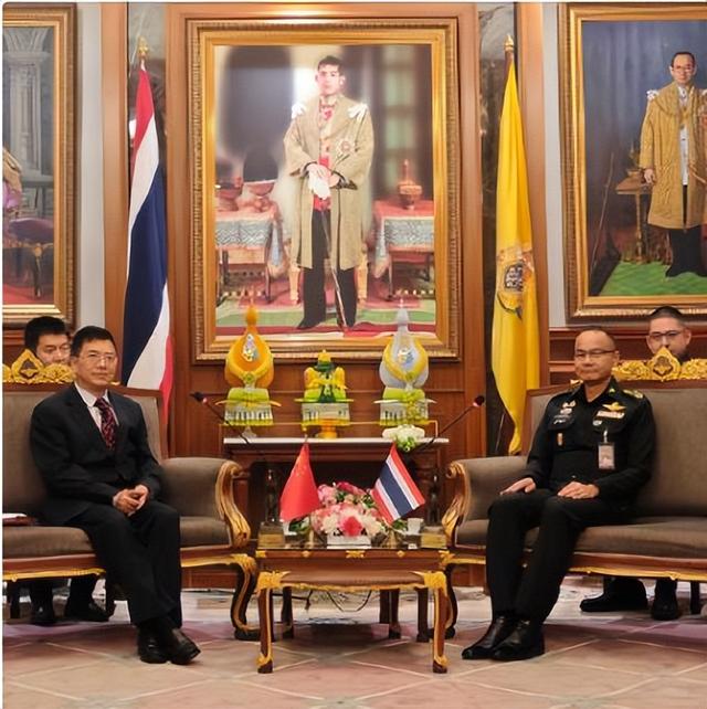 中方话刚说完，泰国直接下了逐客令，枪口顶脑门，这场仗非打不可