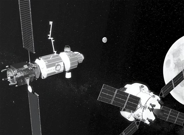 美国首架外太阳系飞行器，NASA把它搞砸，超支10亿 延期2年谁背锅