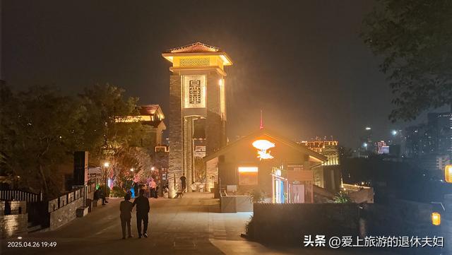 出游第8站-武汉：马不停蹄也转不完，看我俩都去了哪？在哪最悠闲