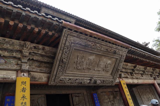 西夏皇家寺庙，35米绝美卧佛，国内仅存900年保留完好