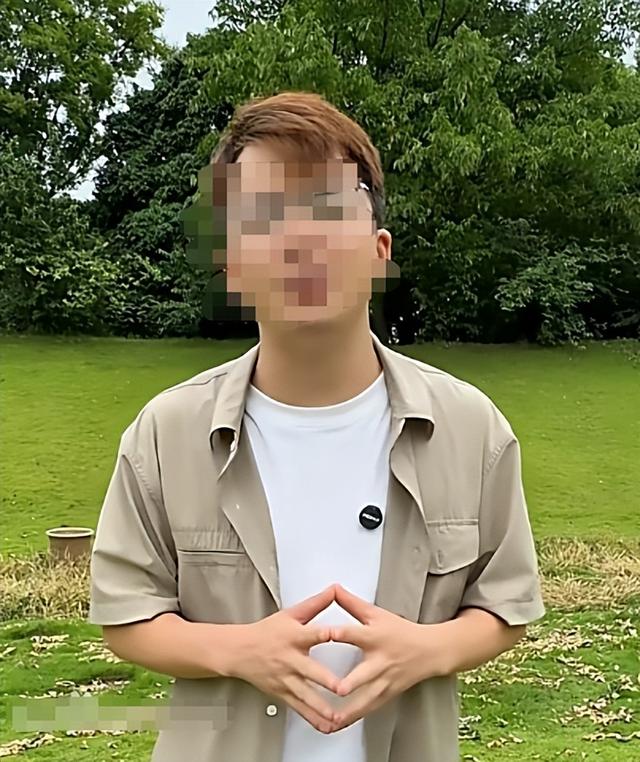 地铁偷拍案二审判了！涉事两女生社会性死亡，4大疑问是时候解开