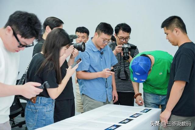 当贝S7Ultra Max将于7月29日发布，重新定义家庭影院标准？