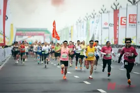 品牌竞逐马拉松：40公里赛道撬动千万元级赞助，赛事背后还有哪些经济账？图片