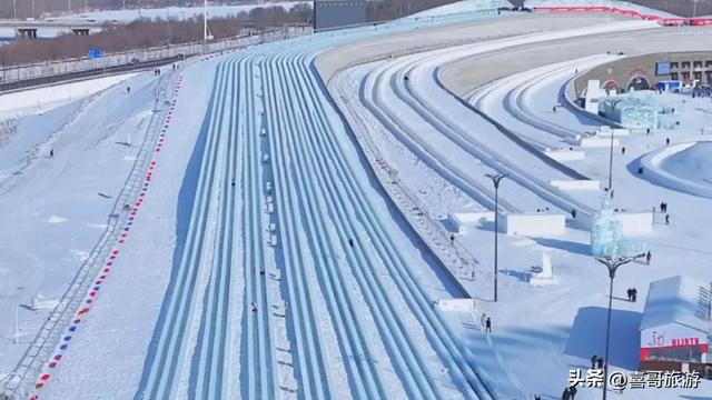 冰滑梯奇遇记：在哈尔滨的极速心跳与冰雪浪漫