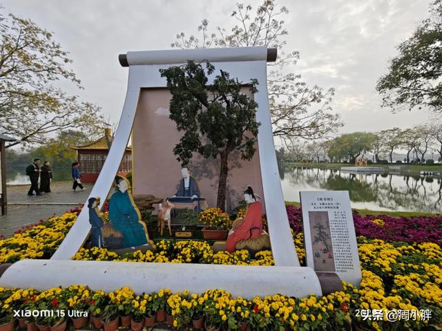 15分钟617人登顶龙亭大殿,传统观光景区迈向沉浸夜游的关键一步