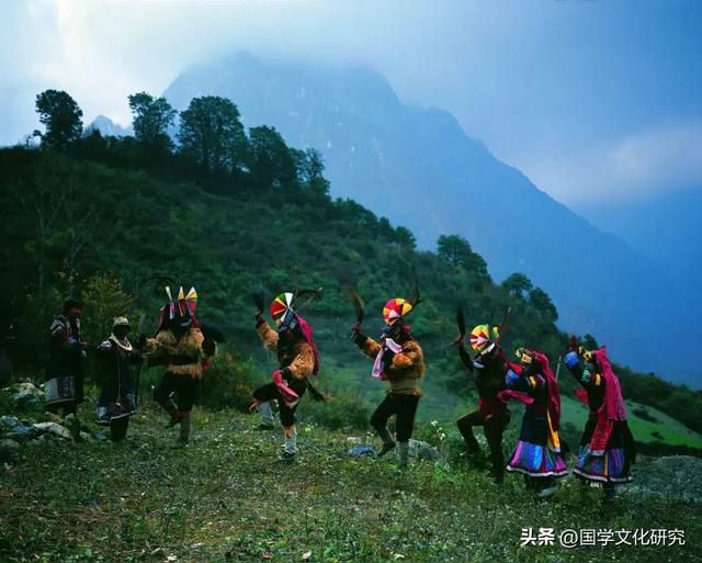 阴平行吟