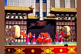 水磨沟区“金石榴杯”舞蹈大赛：舞动多彩文化，共筑和谐家园图片