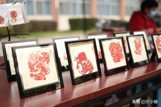 【石家庄】河北经贸大学银杏节预览，随手一拍都是壁纸