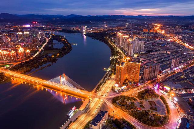 北国江城，雾凇之都，中国B型城市旅游指南之吉林