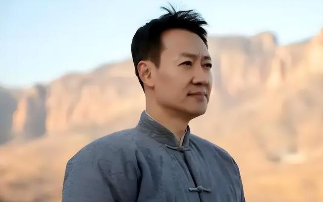 爱妻朱媛媛离世5月后，辛柏青又传来坏消息；原来他还没走出悲伤