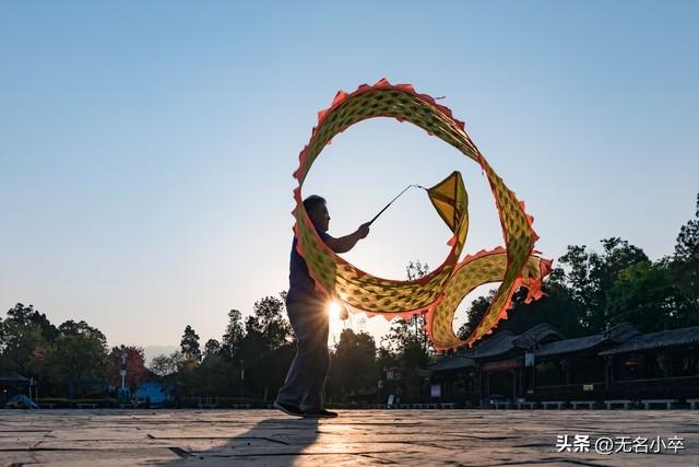 突然发现，不止是年轻人，老年人也要多出去旅游才行