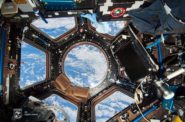 为什么美国禁止中国加入国际空间站，同时又允许其他国家加入？