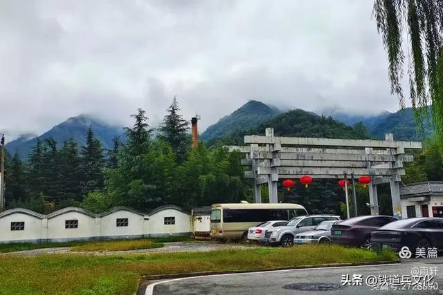 李金星||极端的天气邂逅高冠瀑布极端的美