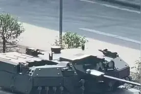 铁马冰河入梦来！国产19式“大八轮”，首款无人炮塔战车性能如何图片