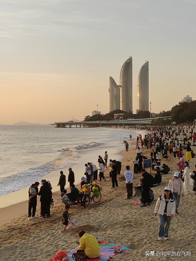 厦门海滨的落日之梦