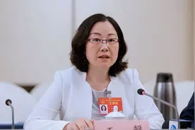 河南南阳女首富，从月薪200块到身价122亿，王馨究竟做了什么？图片