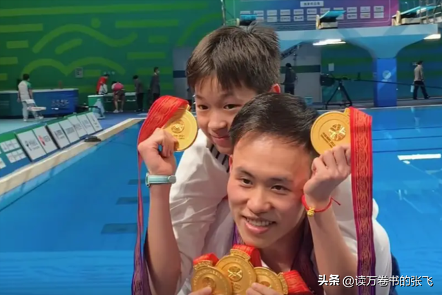 正式退役？央视表态，全红婵返回湛江老家，谁注意何威仪举动