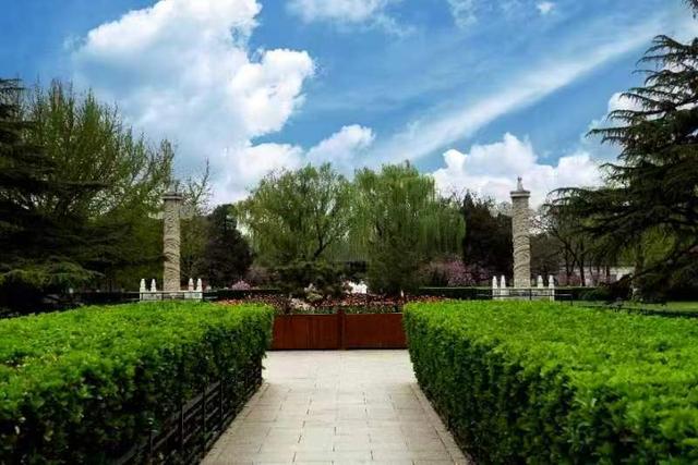 北大学子镜头中的燕园美景