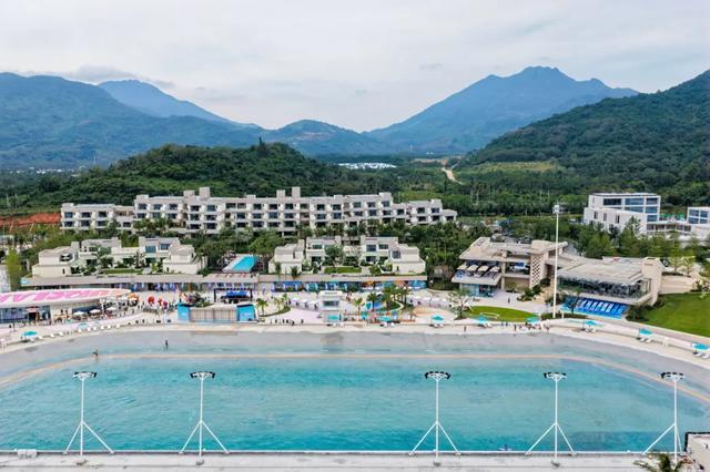 来万宁,连续七天免费看电影!观影+旅游指南→