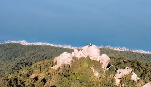 男子登山失联超3天，监控画面曝光，徒步路线诡异，最后现身海边