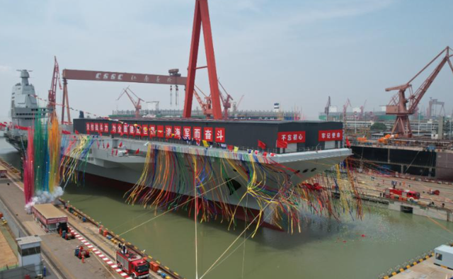 福建舰加速冲刺服役，宣告中国的全面胜利，让美国人输的“服气”