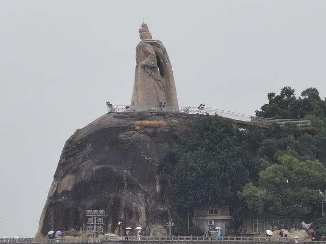 从湖南去了一趟厦门，实话实说，回来才发现朋友圈都是骗人的？