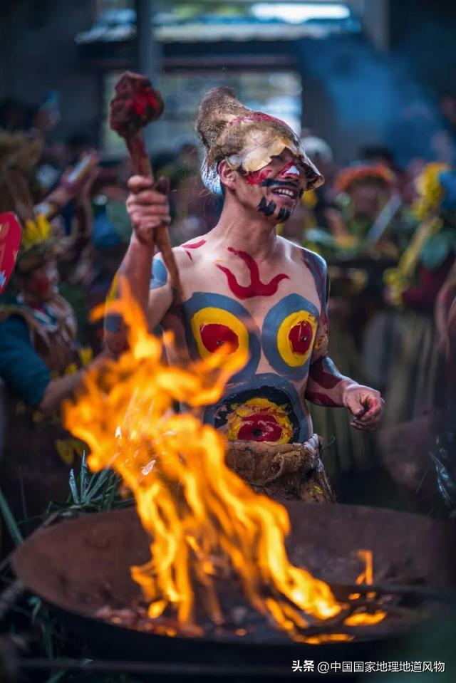 中国最不正经的博物馆大省，看完展品头皮发麻！