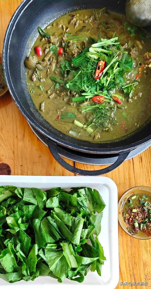 研学游不是打卡，贵州苗寨吹芦笙喝牛瘪，00后都在这样玩