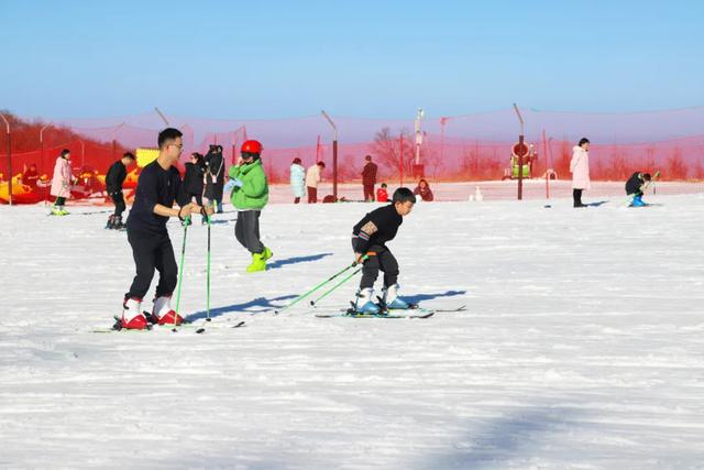 冬日亲子游，首选龙头山！打卡冰雪童话，承包全家欢乐时光~