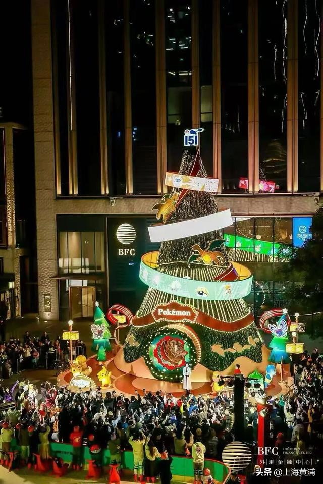 外滩这里人气“爆爆爆”！300㎡真冰滑冰场+马戏表演，冬日嘉年华梦幻启航啦！