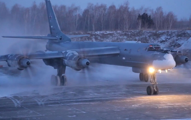 验证“组合拳”可靠性，美国测试用F-35隐形战机	，投放B61-12核弹