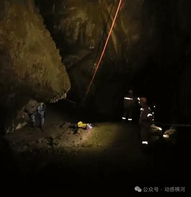 探秘阳城县横河银沙洞：地下深处的珠光宝穴与千年矿道