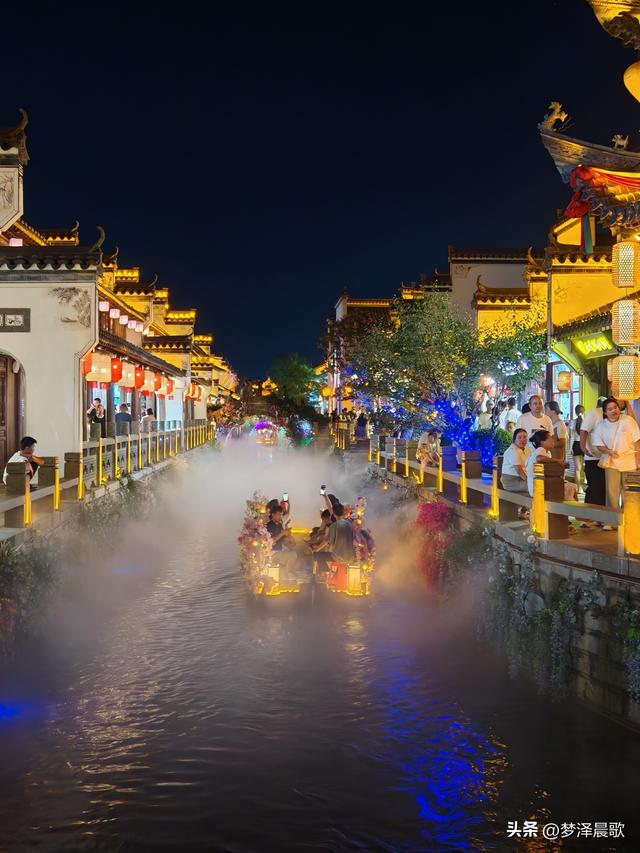 云梦夜未央：楚王城公园楚王天下大舞台、祥云湾灯火里的千年回响