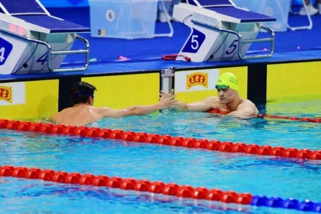 18岁小将张展硕获全运会400米自由泳冠军，潘展乐位列第五，34岁孙杨获第六
