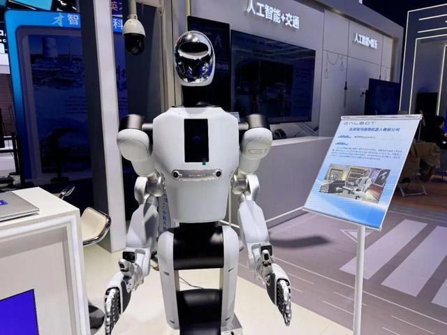 直击HICOOL 2025海淀展区！AI生活照进现实
