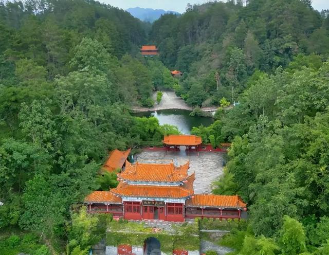 怀化新晃县一日游旅游攻略：推荐十大必去景点与好玩的地方